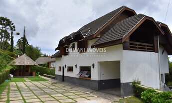 Imagem 7: CASA RESIDENCIAL em CAMPOS DO JORDÃO - SP, Região do Alto do Capivari