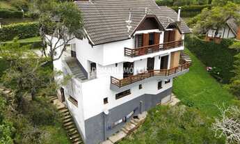 Imagem 2: CASA RESIDENCIAL em CAMPOS DO JORDÃO - SP, Região do Alto do Capivari