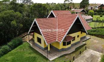 Imagem 2: CASA RESIDENCIAL em CAMPOS DO JORDÃO - SP, Região do Alto do Capivari