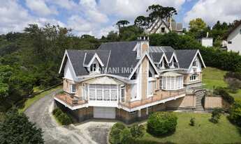 Imagem 2: CASA RESIDENCIAL em CAMPOS DO JORDÃO - SP, Região do Alto do Capivari