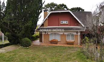 Imagem: 6 dormitórios, 4 suíte, 1 banheiros, 3