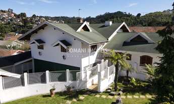 Imagem 1: CASA RESIDENCIAL em CAMPOS DO JORDÃO - SP, Região da Abernéssia