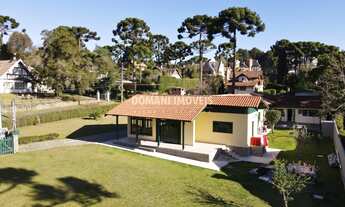 Imagem: 5 dormitórios, 1 suítes, 2 banheiro, 4