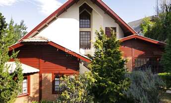 Imagem 5: CASA RESIDENCIAL em CAMPOS DO JORDÃO - SP, Região do Alto do Capivari