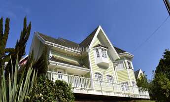 Imagem 6: 5 dormitórios, 2 suíte, 1 banheiros, 2 vagas na garagem