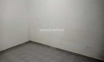 Imagem 7: 2 dormitórios, 1 banheiros, 2 vagas na garagem