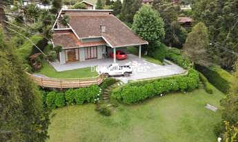 Imagem: CASA RESIDENCIAL em CAMPOS DO JORDÃO