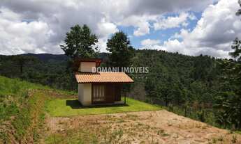 Imagem: 1 dormitório, 1 banheiros, 3 vagas na garagem