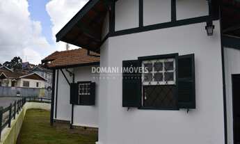 Imagem 2: CASA RESIDENCIAL em CAMPOS DO JORDÃO - SP, Região da Abernéssia