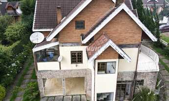 Imagem 2: CASA RESIDENCIAL em CAMPOS DO JORDÃO - SP, Região do Alto do Capivari