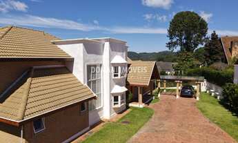 Imagem 4: CASA RESIDENCIAL em CAMPOS DO JORDÃO - SP, Região do Alto da Vila Inglesa