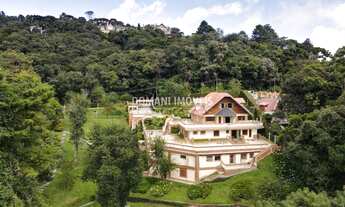Imagem 3: CASA RESIDENCIAL em CAMPOS DO JORDÃO - SP, Região do Parque Pedra do Baú