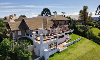 Imagem 2: CASA RESIDENCIAL em CAMPOS DO JORDÃO - SP, Região do Alto da Vila Inglesa