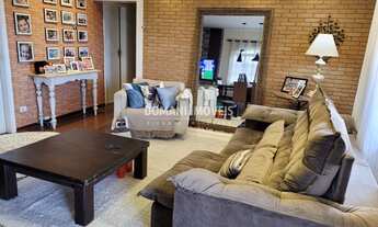 Imagem 6: CASA RESIDENCIAL em CAMPOS DO JORDÃO - SP, Região da Abernéssia