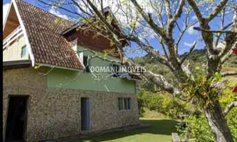 Imagem: 5 dormitórios, 4 suíte, 2 banheiro, 4