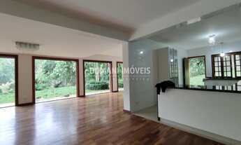 Imagem 4: 5 dormitórios, 5 suíte, 1 banheiros, 2 vagas na garagem