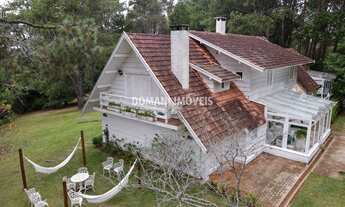 Imagem: 4 dormitórios, 4 suíte, 1 banheiros, 4