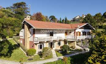 Imagem 2: CASA RESIDENCIAL em CAMPOS DO JORDÃO - SP, Região do Alto do Capivari