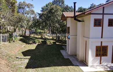 Imagem 3: 4 dormitórios, 1 suítes, 2 banheiro, 4 vagas na garagem