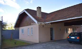 Imagem 1: CASA RESIDENCIAL em CAMPOS DO JORDÃO - SP, Região da Abernéssia