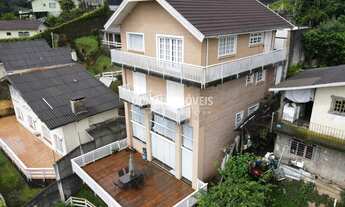Imagem 4: CASA RESIDENCIAL em CAMPOS DO JORDÃO - SP, Região da Abernéssia