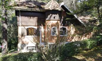 Imagem 3: CASA RESIDENCIAL em CAMPOS DO JORDÃO - SP, Região do Atalaia