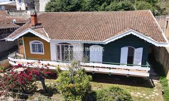 Imagem 2: CASA RESIDENCIAL em CAMPOS DO JORDÃO - SP, Região da Abernéssia