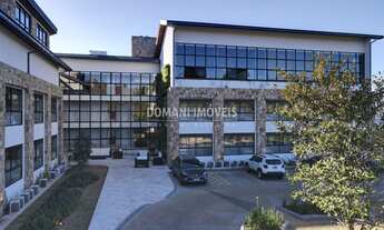 Imagem: 1 dormitório, 1 banheiros, 1 vaga na garagem