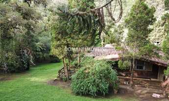 Imagem 2: CASA RESIDENCIAL em CAMPOS DO JORDÃO - SP, Região do Atalaia