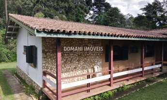 Imagem 2: 6 dormitórios, 3 banheiro, 2 vagas na garagem