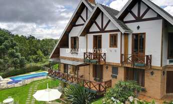 Imagem 2: CASA RESIDENCIAL em CAMPOS DO JORDÃO - SP, Região de Descansópolis