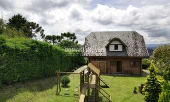 Imagem 3: 4 dormitórios, 2 suíte, 1 banheiros, 2 vagas na garagem