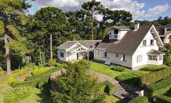 Imagem: 5 dormitórios, 3 suíte, 1 banheiros, 2