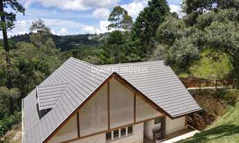 Imagem 4: Casa RESIDENCIAL em CAMPOS DO JORDÃO - SP, Região do Atalaia