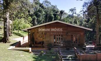 Imagem 2: 4 dormitórios, 2 suíte, 1 banheiros, 4 vagas na garagem