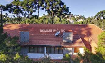 Imagem 5: 3 dormitórios, 1 suítes, 2 banheiro, 2 vagas na garagem, 159M² de Área Construída