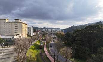 Imagem 7: 3 dormitórios, 1 suítes, 2 vagas na garagem, 98M² de Área Construída, 228M² de Área Total