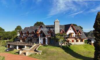 Imagem: 8 dormitórios, 8 suíte, 4 vagas na garagem