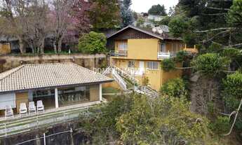 Imagem: CASA RESIDENCIAL em CAMPOS DO JORDÃO
