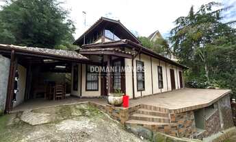 Imagem: CASA RESIDENCIAL em CAMPOS DO JORDÃO