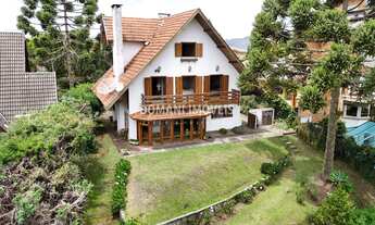 Imagem 4: CASA RESIDENCIAL em CAMPOS DO JORDÃO - SP, Região do Alto do Capivari