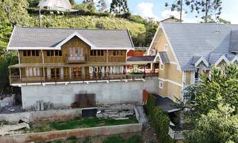 Imagem 6: CASA RESIDENCIAL em CAMPOS DO JORDÃO - SP, Região do Alto do Capivari