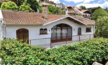 Imagem 4: CASA RESIDENCIAL em CAMPOS DO JORDÃO - SP, Região da Abernéssia