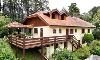 Imagem: CASA RESIDENCIAL em CAMPOS DO JORDÃO