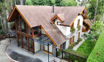 Imagem 2: CASA RESIDENCIAL em CAMPOS DO JORDÃO - SP, Região do Alto do Capivari