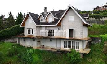 Imagem 2: CASA RESIDENCIAL em CAMPOS DO JORDÃO - SP, Região do Alto do Capivari