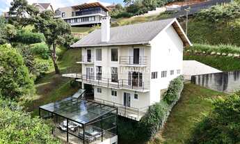 Imagem: 4 dormitórios, 2 suíte, 1 banheiros, 4