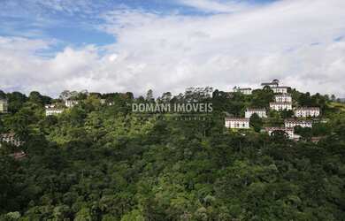 Imagem 6: 2 dormitórios, 2 suíte, 1 vaga na garagem, 124M² de Área Construída, 180M² de Área Total