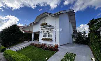 Imagem: CASA RESIDENCIAL em CAMPOS DO JORDÃO