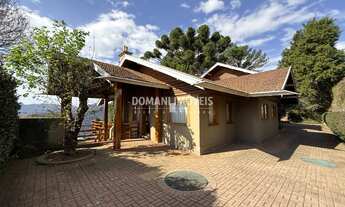 Imagem 4: CASA RESIDENCIAL em CAMPOS DO JORDÃO - SP, Região do Alpes de Campos do Jordão